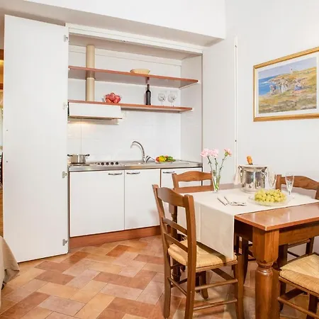 Apartment C6